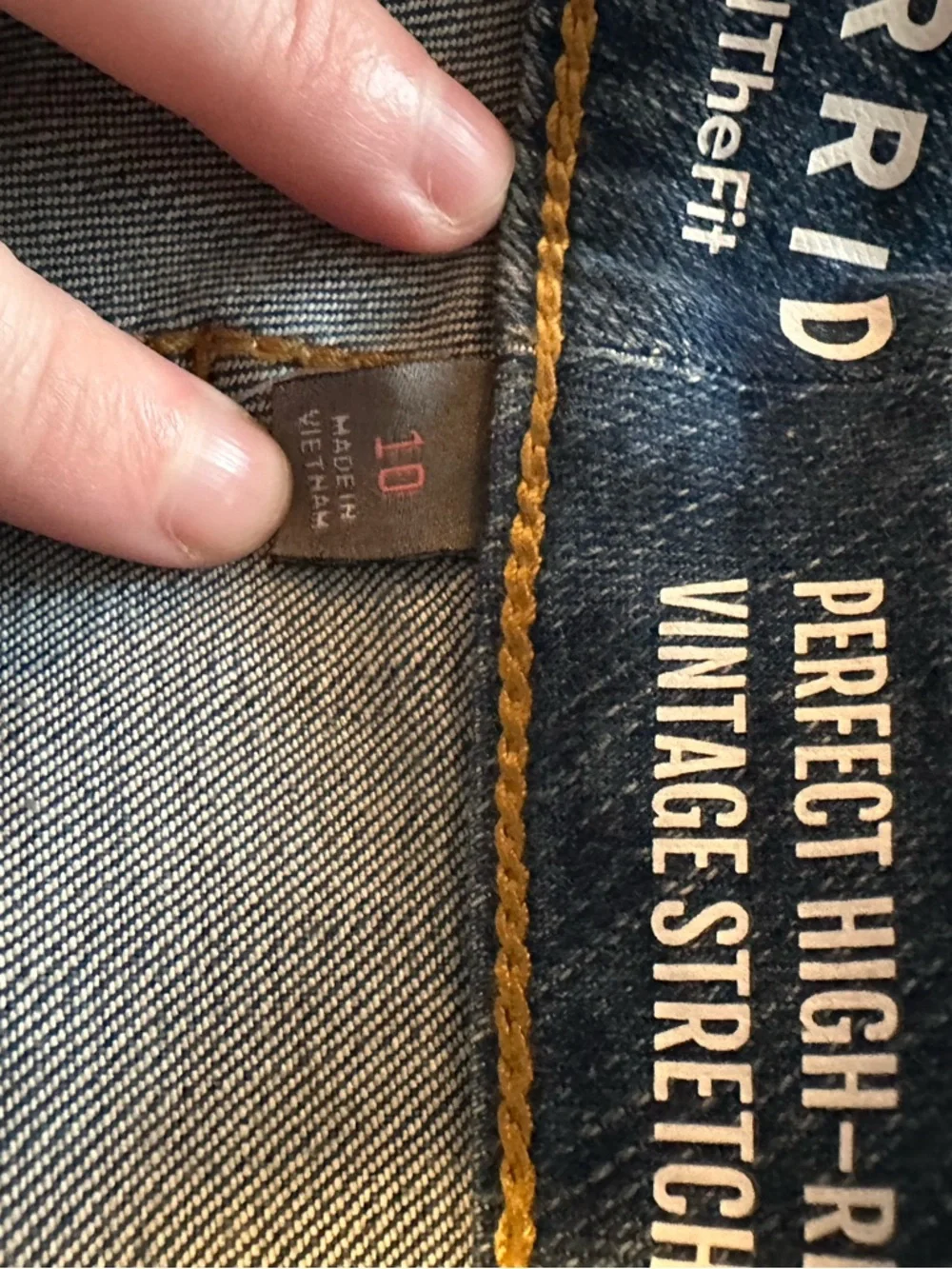 Torrid Light Wash Denim Jean Shorts - Picture 6 of 6